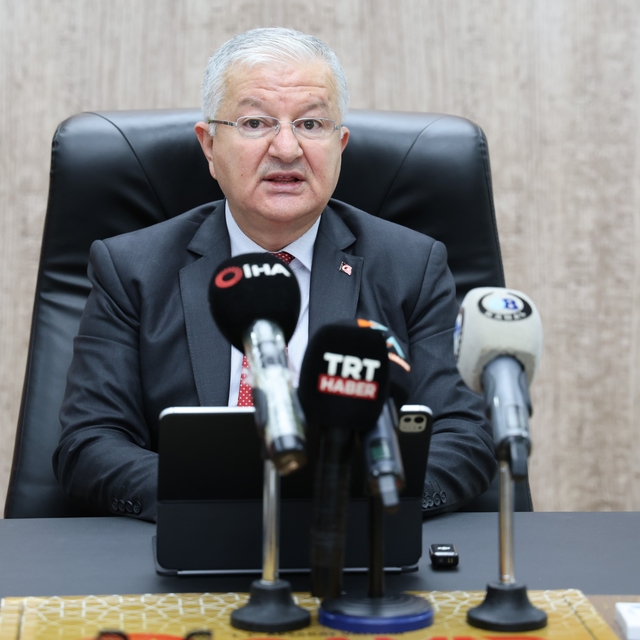 Aksaray Valisi Duru: "Gençlerimizi bağımlılıktan korumak için tüm imkanları...