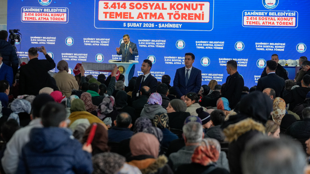 Cumhurbaşkanı Yardımcısı Cevdet Yılmaz, Gaziantep'te sosyal konut temel atma töreninde konuştu: