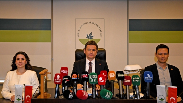 Başkan Aydın: "Afet Acil Durum Müdahale İstasyonlarımızı şu ana kadar 9 mahallemizde kurduk"
"Proje onaylanırsa Çiftehavuzlar kentsel dönüşüm projesine başlayacağız"