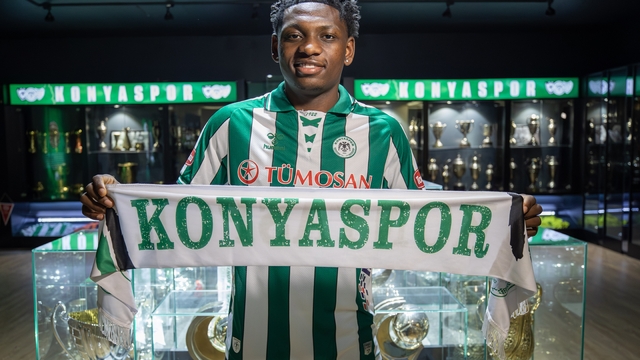 Konyaspor, Kazeem Olaigbe'yi satın alma opsiyonuyla kiraladı