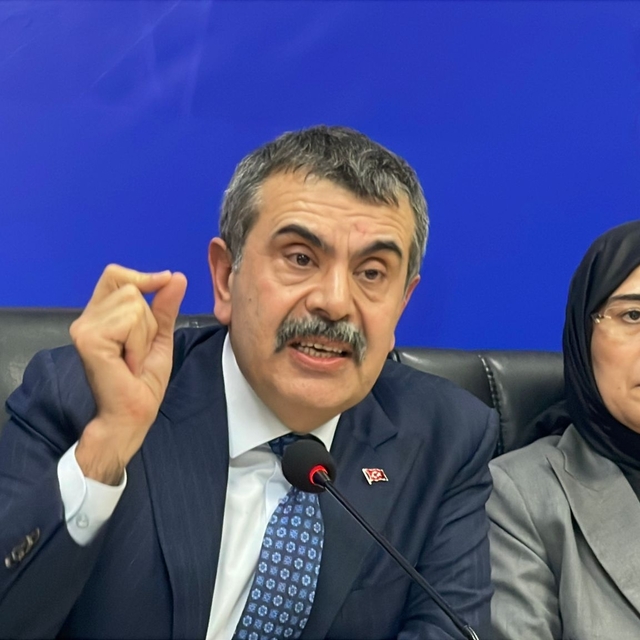 Bakan Tekin, Şanlıurfa'da (2)