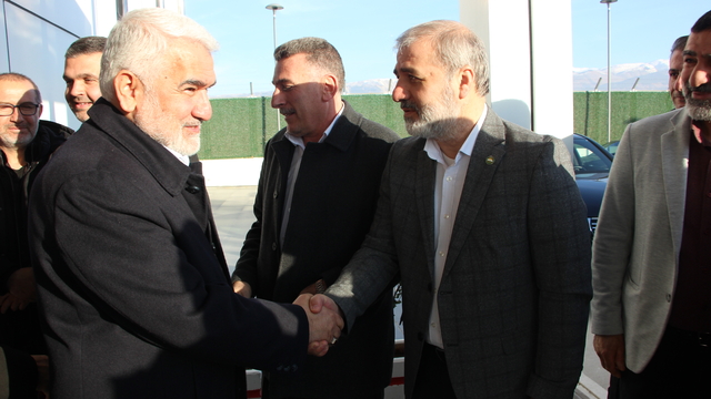 HÜDA PAR Genel Başkanı Yapıcıoğlu, Kahramanmaraş'ta ziyaretlerde bulundu