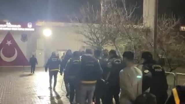 Edremit'teki silahlı saldırıyla ilgili 6 şüpheli tutuklandı