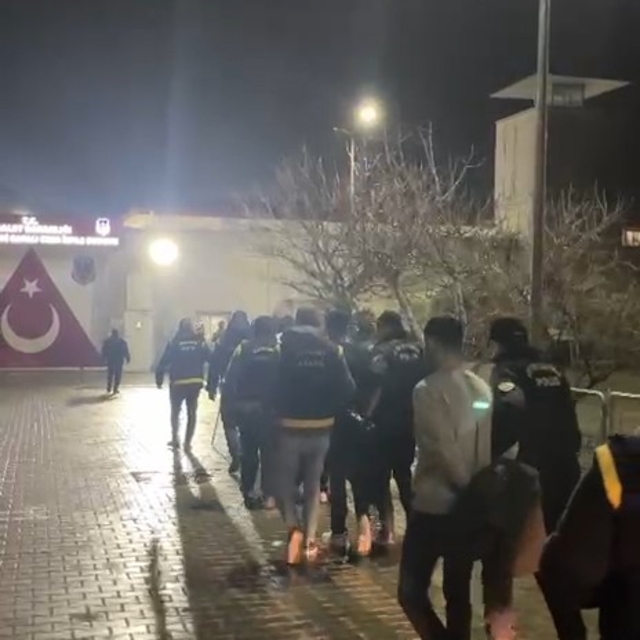 Edremit'teki silahlı saldırıyla ilgili 6 şüpheli tutuklandı