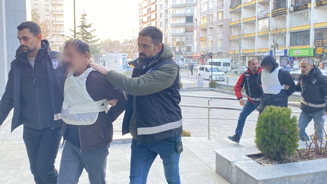 Yaşlı adamı canice katleden zanlı tutuklandı