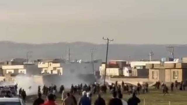 Mardin'de iki aile arasında kavga kamerada