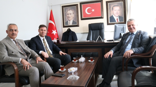 DSİ Bölge Müdürü muhtarla buluştu