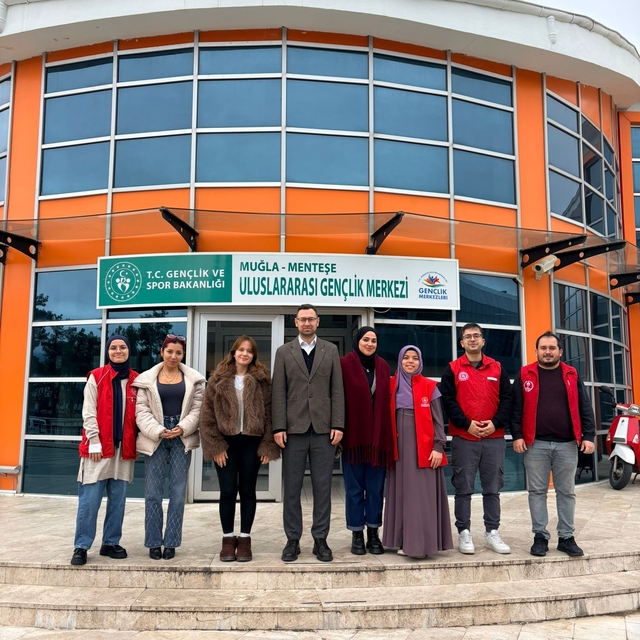 Menteşeli gençler Avrupa yolunda