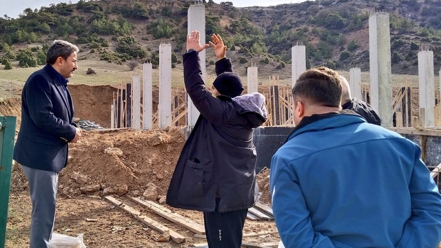 Yusuflar Mahallesi'nde 36 atlık barınak inşaatı hızla yükseliyor