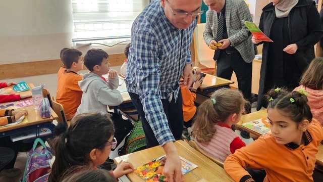 Hisarcık Atatürk İlkokulu'ndan "Bir Okul Bir Kitap Kardeşliği" projesi