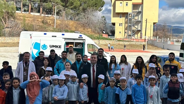 Bilecik'te 'Sağlıklı Çocuk, Sağlıklı Gelecek Eğitim Programı' düzenlendi