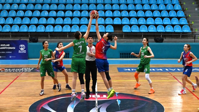 U-14 Kızlar Bölge Şampiyonası maçları Edirne'de sürüyor