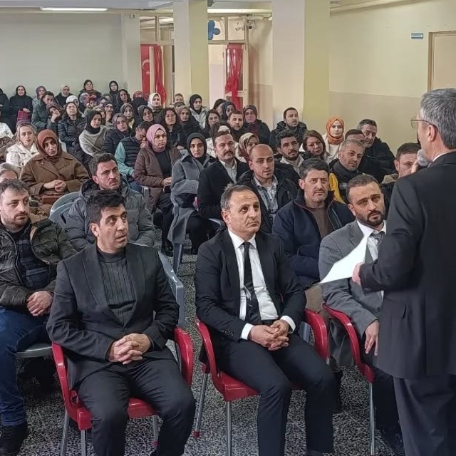 Bayburt'ta ikinci dönem eğitim planlamaları toplantıda ele alındı