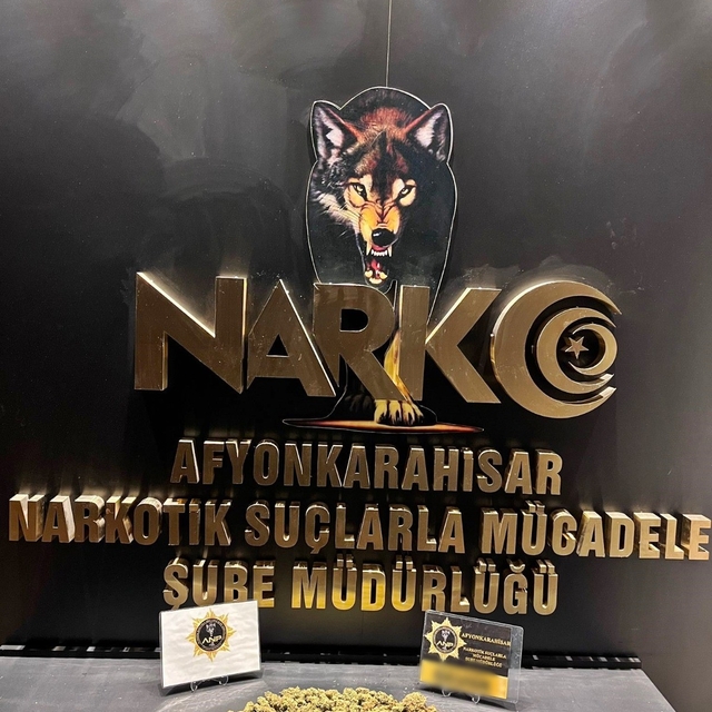 Otomobilde zulalanmış 238 gram uyuşturucu ele geçirildi