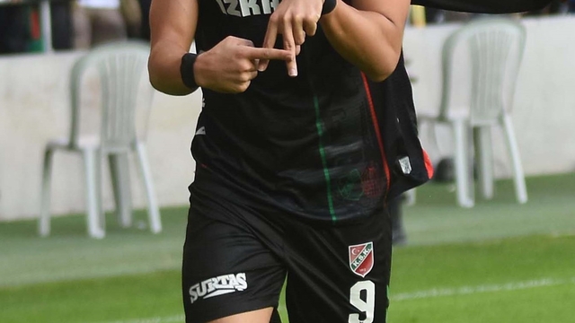 Karşıyaka'da Hamza resmen gitti