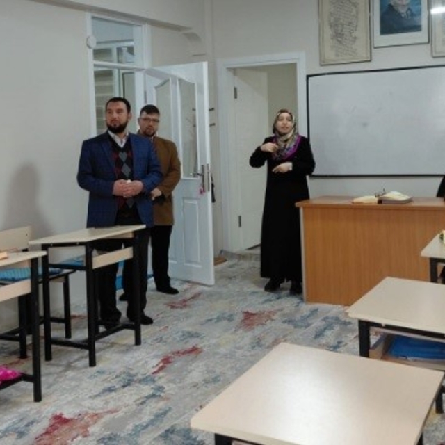 Tavşanlı'da engelli bireylere dini eğitimler sürüyor