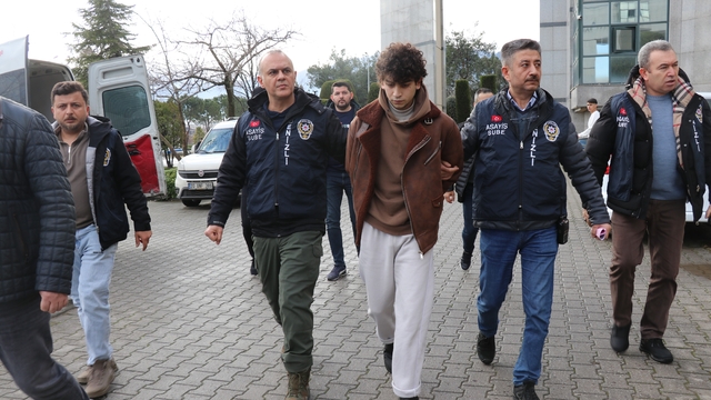 Sosyal medyada tanıştığı mobilya ustasını öldüren genç tutuklandı