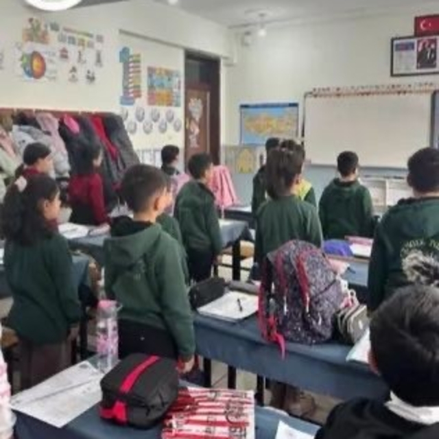 Patnos'taki eğitim kurumlarında 6 Şubat depremleri anıldı