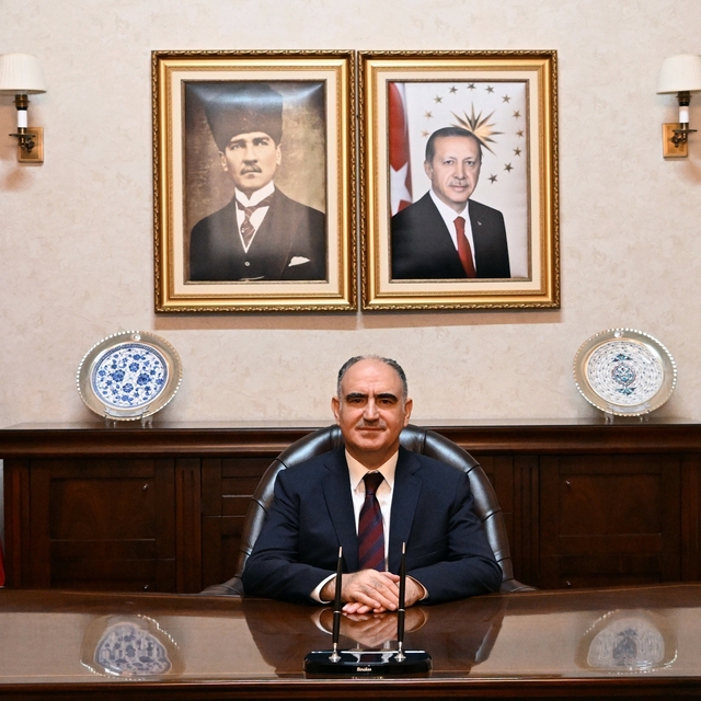 Manisa Valisi Özkan: "Afetlere hazırlıklı olmak bir tercih değil, hayati bi...