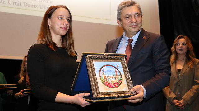 Engelli bireylerin aileleri yapay zeka destekli programla güçlendirilecek