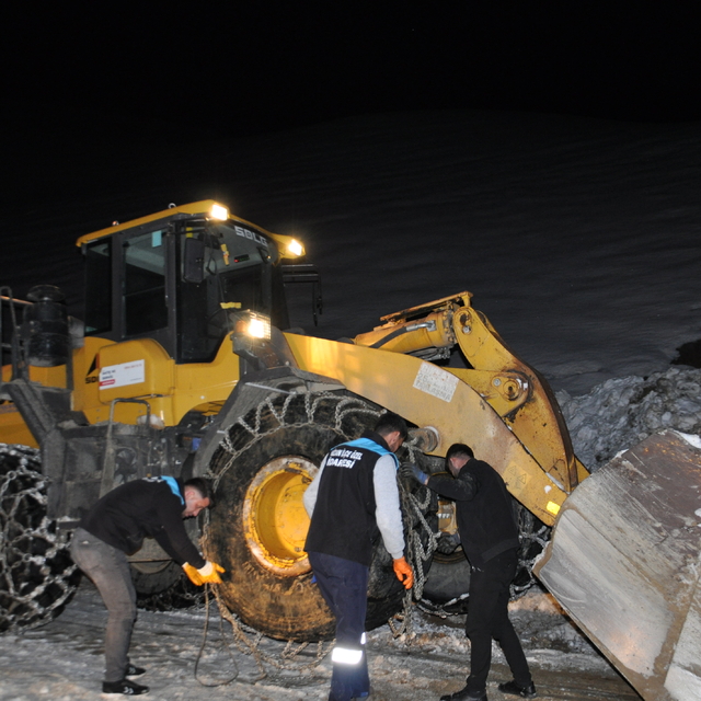 Bitlis'te ekipler 68 yaşındaki hasta için seferber oldu