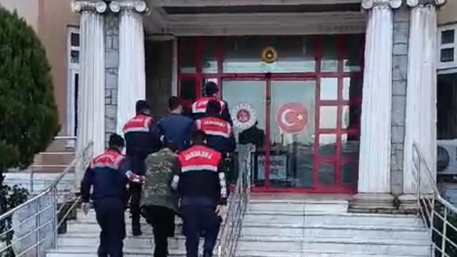 Didim'de fuhuş operasyonu: 2 gözaltı