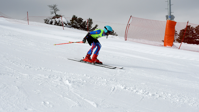 Sarıkamış'ta Berkin Usta Sezonu Alp Disiplini kayak yarışları başladı