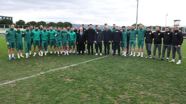 Bursa Büyükşehir Belediyesi'nden Bursaspor'a güçlü destek