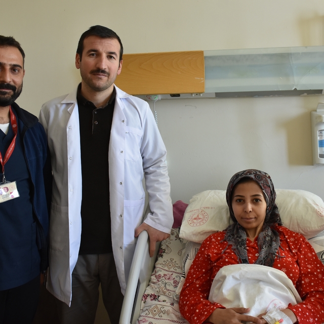 Şırnak'ta dalağı normalin iki katına çıkan kadın laparoskopik yöntemle sağl...