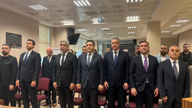 Adana'da "Depremler, Yapı Güvenliği ve Sorumluluk Zinciri" semineri düzenlendi