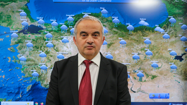 Hafta sonu yurdun batısı yağmurlu, doğusu kar yağışlı geçecek