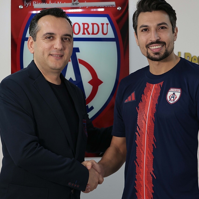 Altınordu Hamza'yı aldı