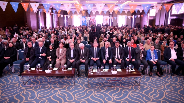 AK Parti Grup Başkanı Güler Diyarbakır'da Genişletilmiş İl Danışma Meclisi Toplantısı'nda konuştu: