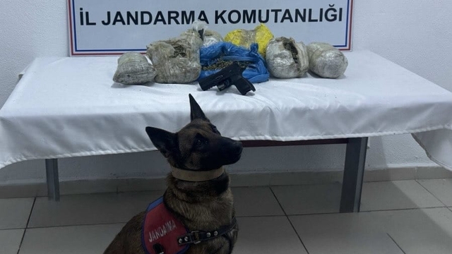 Ağrı'da bir evde 4 kilo 198 gram uyuşturucu ele geçirildi