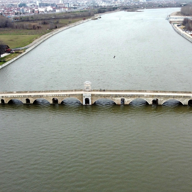 Edirne Valiliği: Taşkın riski beklenmiyor