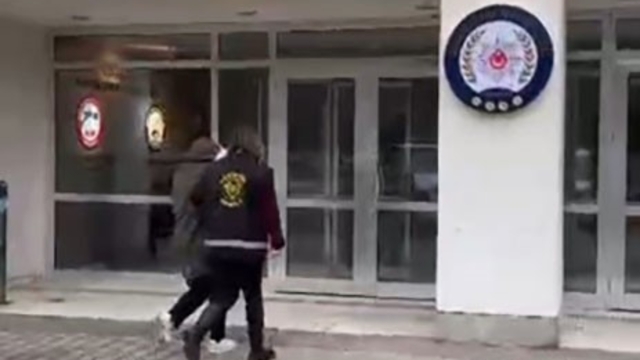 Bebek kamerasına kadar çalan kadın yakalandı