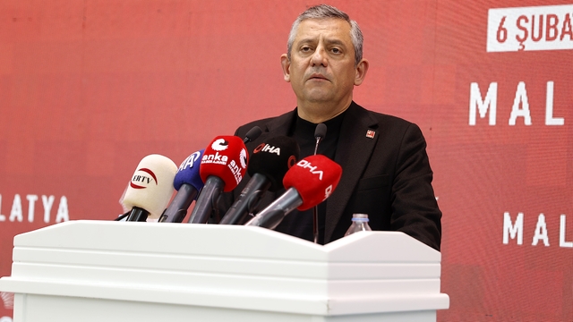 CHP Genel Başkanı Özel, Malatya'da temel atma törenine katıldı