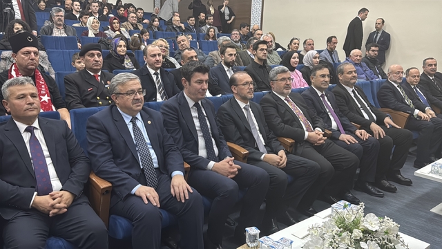 Sağlık Bakan Yardımcısı Okumuş, Afyonkarahisar'da kısa film gösterimine katıldı