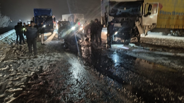 Erzurum'da trafik kazası: 4 ölü
