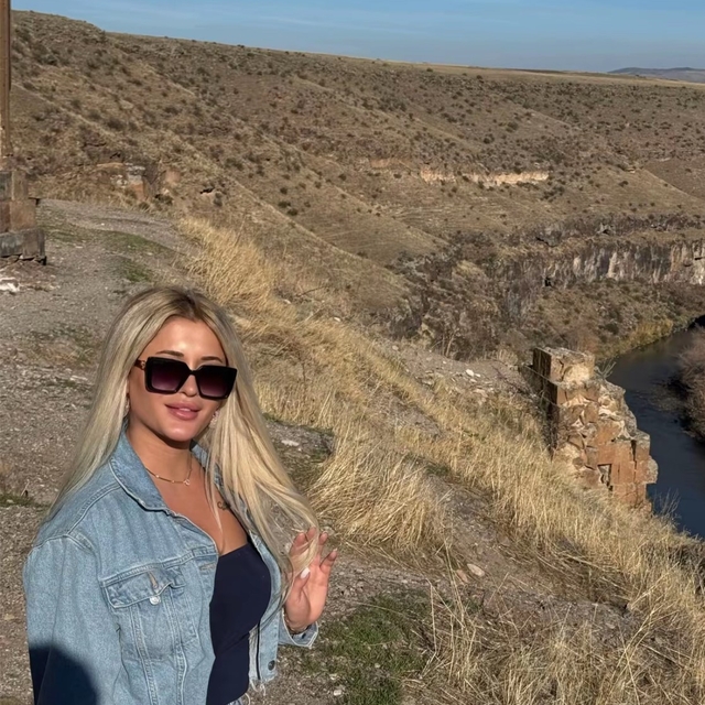 Iğdır'da iş merkezinde şüpheli ölüm