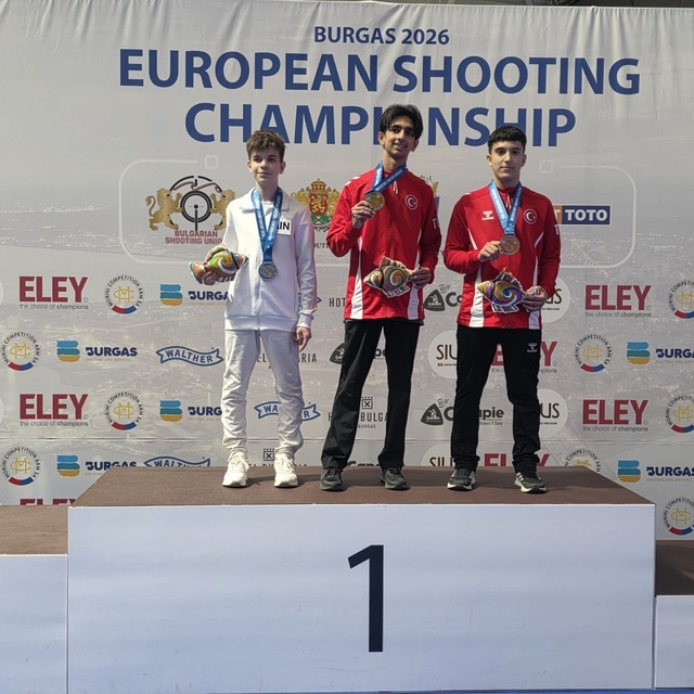 Aydınlı sporcudan Avrupa şampiyonasında çifte madalya