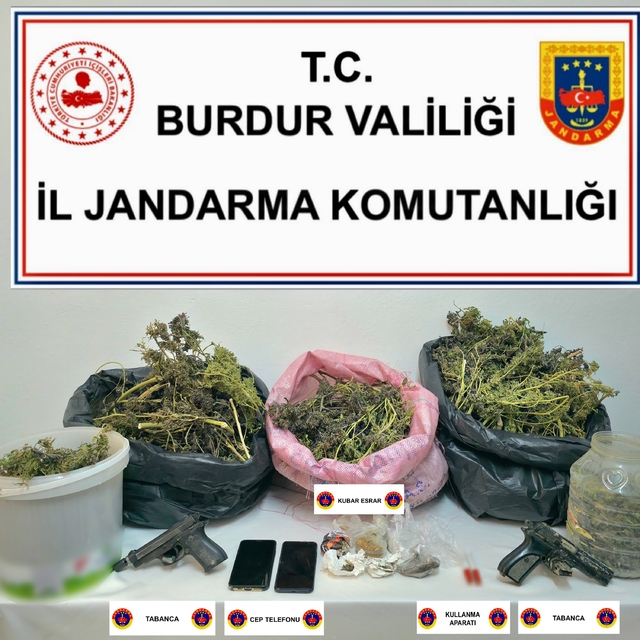 Burdur'da jandarmadan uyuşturucu operasyonu: 2 tutuklama