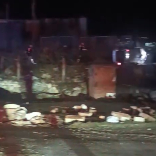 Cumalıkızık'ta polis kovalamacası kazayla sonuçlandı: 1 kaçak, 1 yaralı