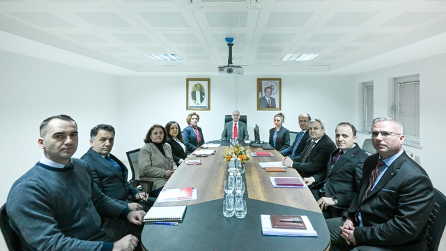 Kırklareli Valisi Turan, İl Nüfus ve Vatandaşlık Müdürlüğünde incelemede bulundu