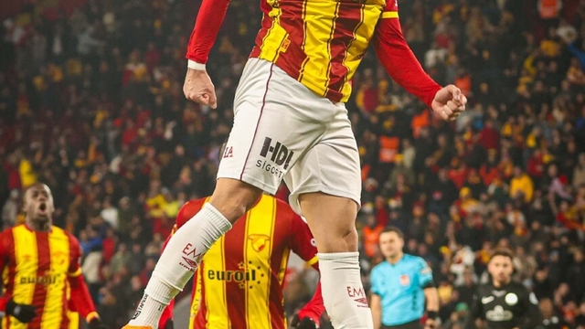 Kadrosunu güçlendiren Göztepe, Konyaspor deplasmanına çıkacak