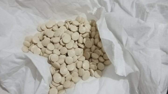 Bursa'da zehir tacirleri böyle yakalandı. Zulalanan uyuşturucuları polis tek tek buldu
Bursa'da uyuşturucu operasyonunda 6 kişi yakalandı 2 kişi tutuklandı