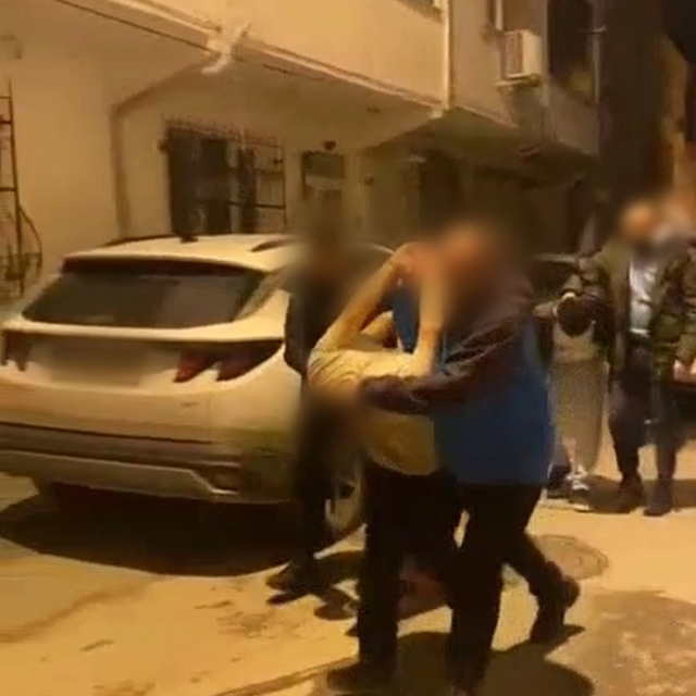 Bursa'da uyuşturucu ticareti yapan 2 şüpheli tutuklandı