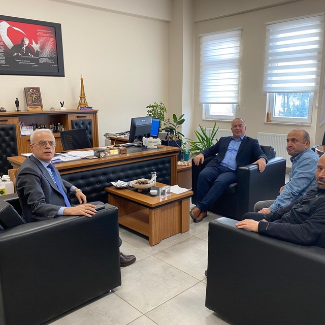 Arslantürk liseli gençlerle bir araya geldi