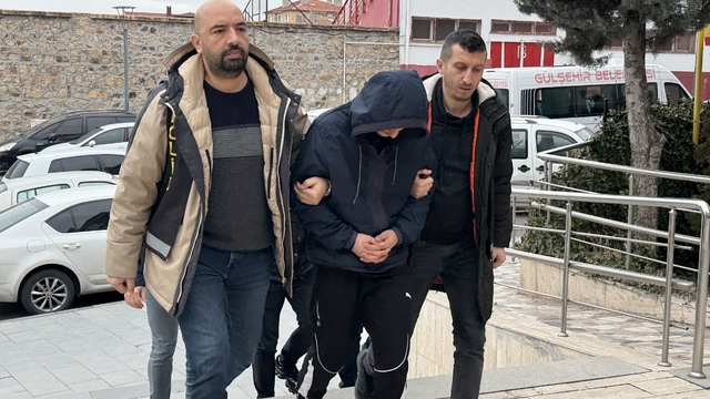 Nevşehir'de emekli doktorun 650 bin 500 dolarını dolandıran şüpheliler yakalandı