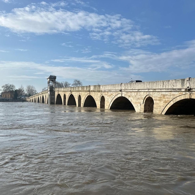 Meriç Nehri'nde su seviyesi arttı; DSİ 'turuncu alarm' uyarısında bulundu